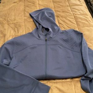 Men’s North Face Jacket. Slate blue in color.